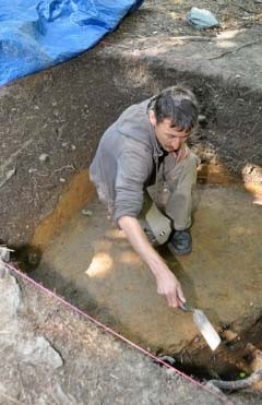 Archaeologists uncover town's past